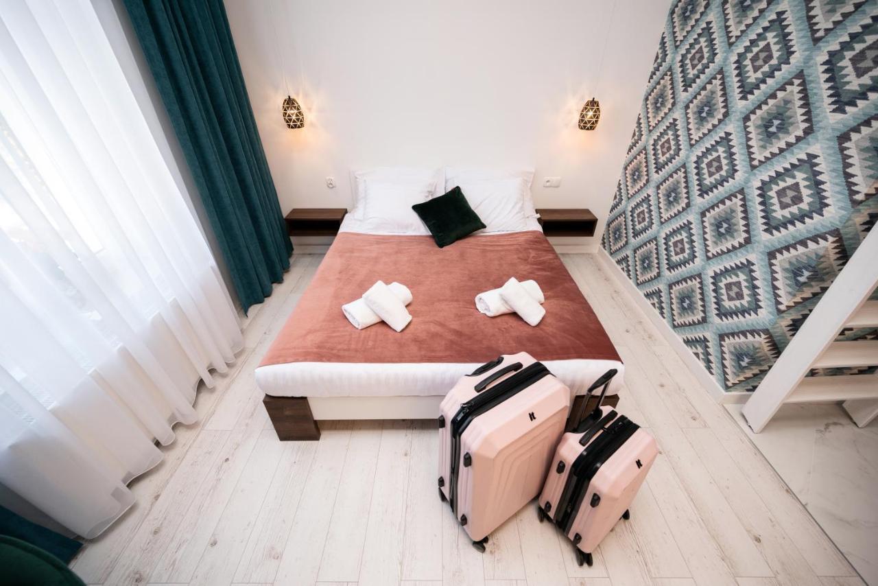 Hive Family House Hotel Krakow Exterior photo