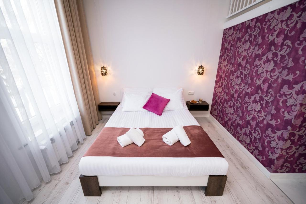 Hive Family House Hotel Krakow Exterior photo